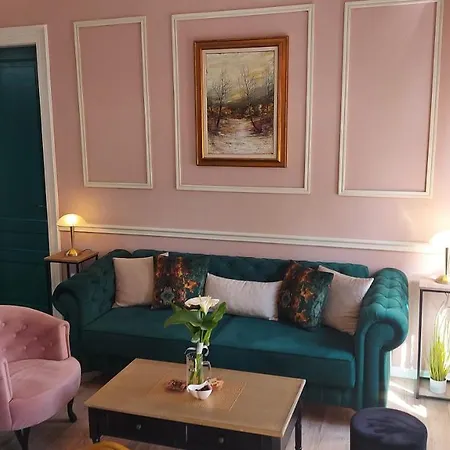 Apartman Center Free Parking In Private Garage Apartamento