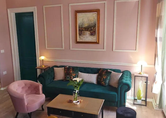 Apartman Center Free Parking In Private Garage Apartment